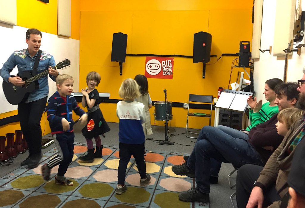 minikeys music games at bmf